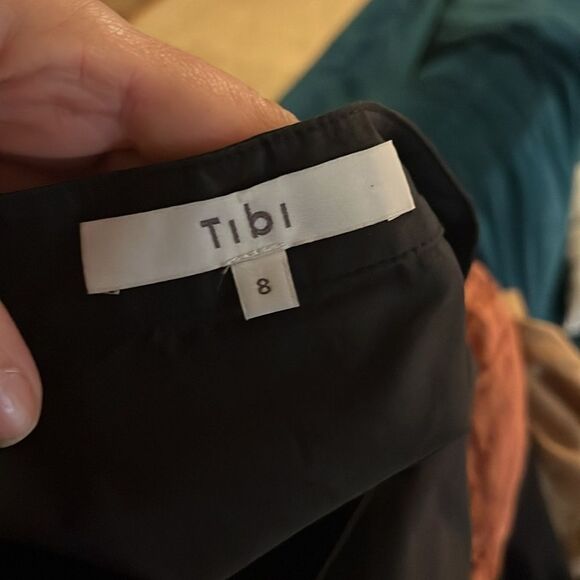 Tibi Satin Poplin Tie-front Shirt, Black, size 8 - Picture 8 of 10